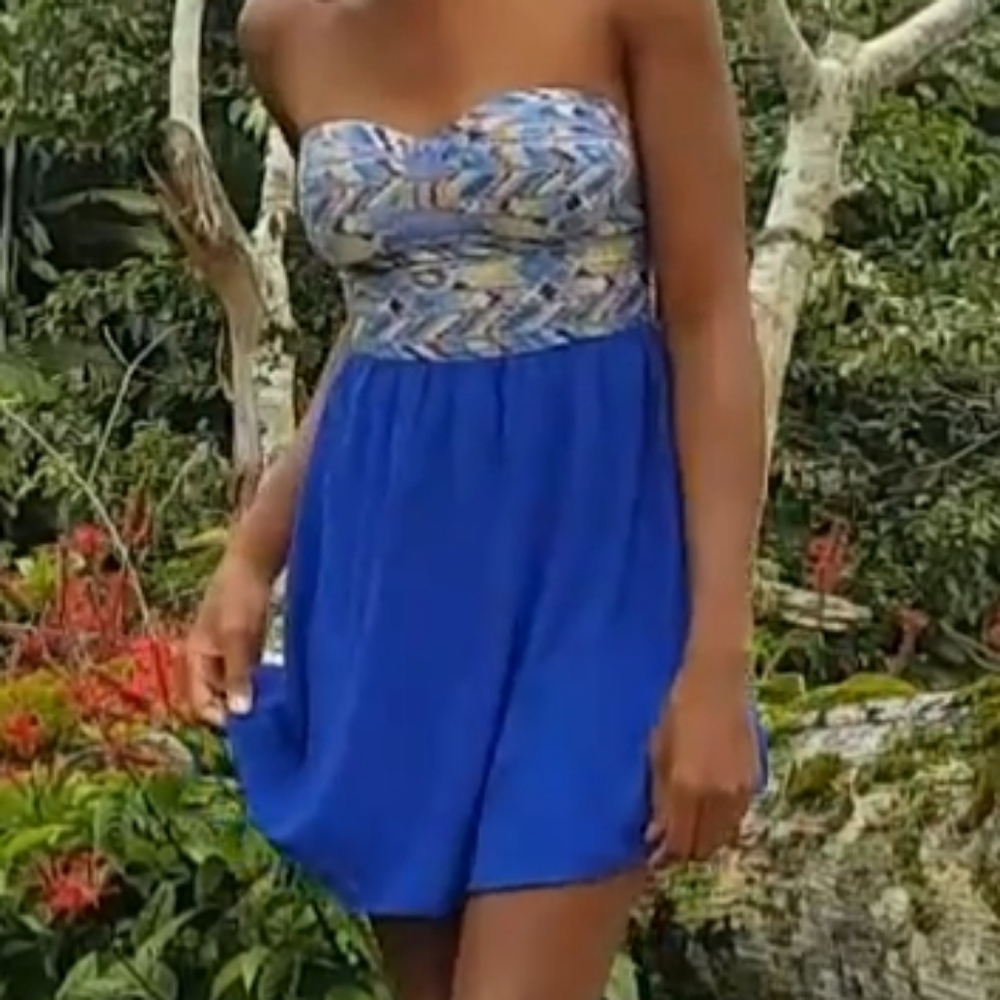 Zinga Dress Blue Strapless Sweetheart Neck Mini